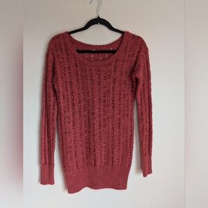 Aerie Pomegranate Color Sweater Size M